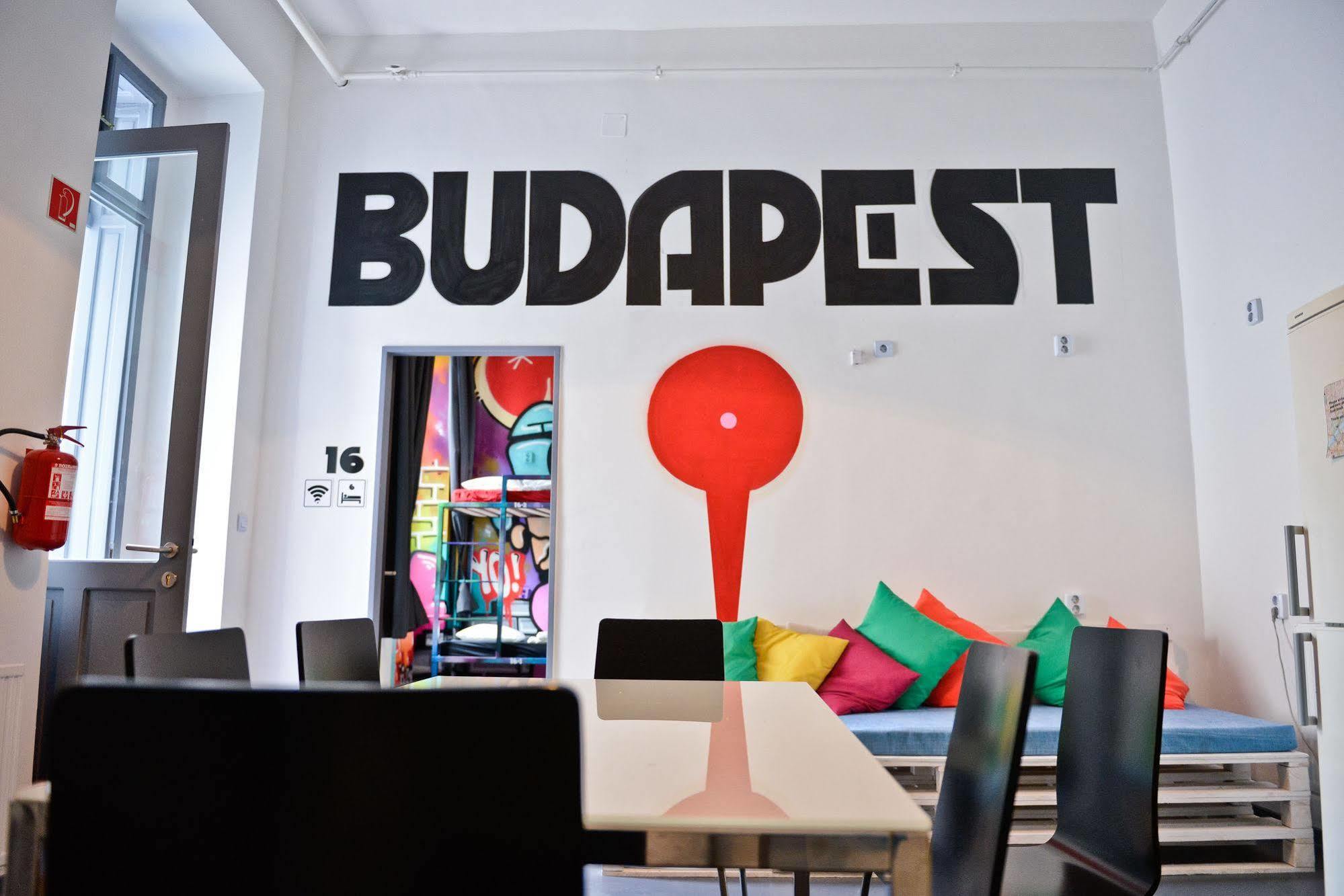 Lol Boutique Hostel City Center Budapest Exterior foto