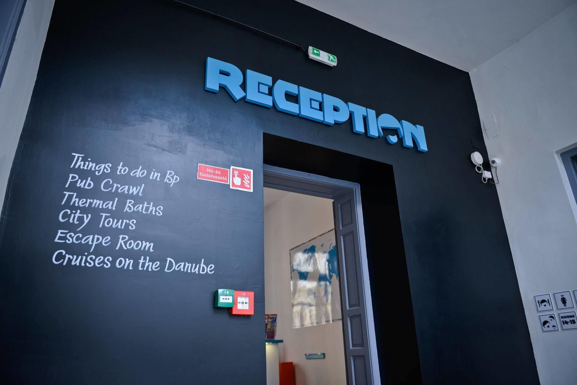 Lol Boutique Hostel City Center Budapest Exterior foto