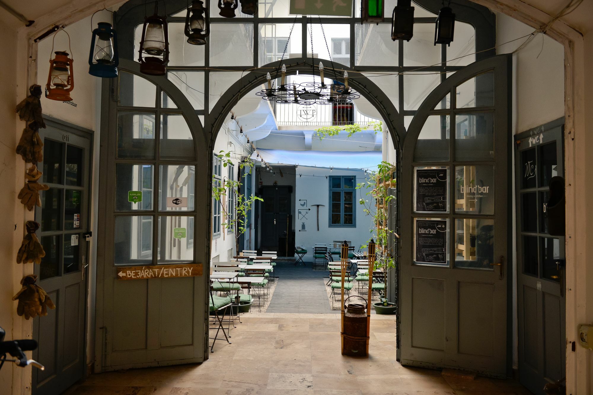 Lol Boutique Hostel City Center Budapest Exterior foto
